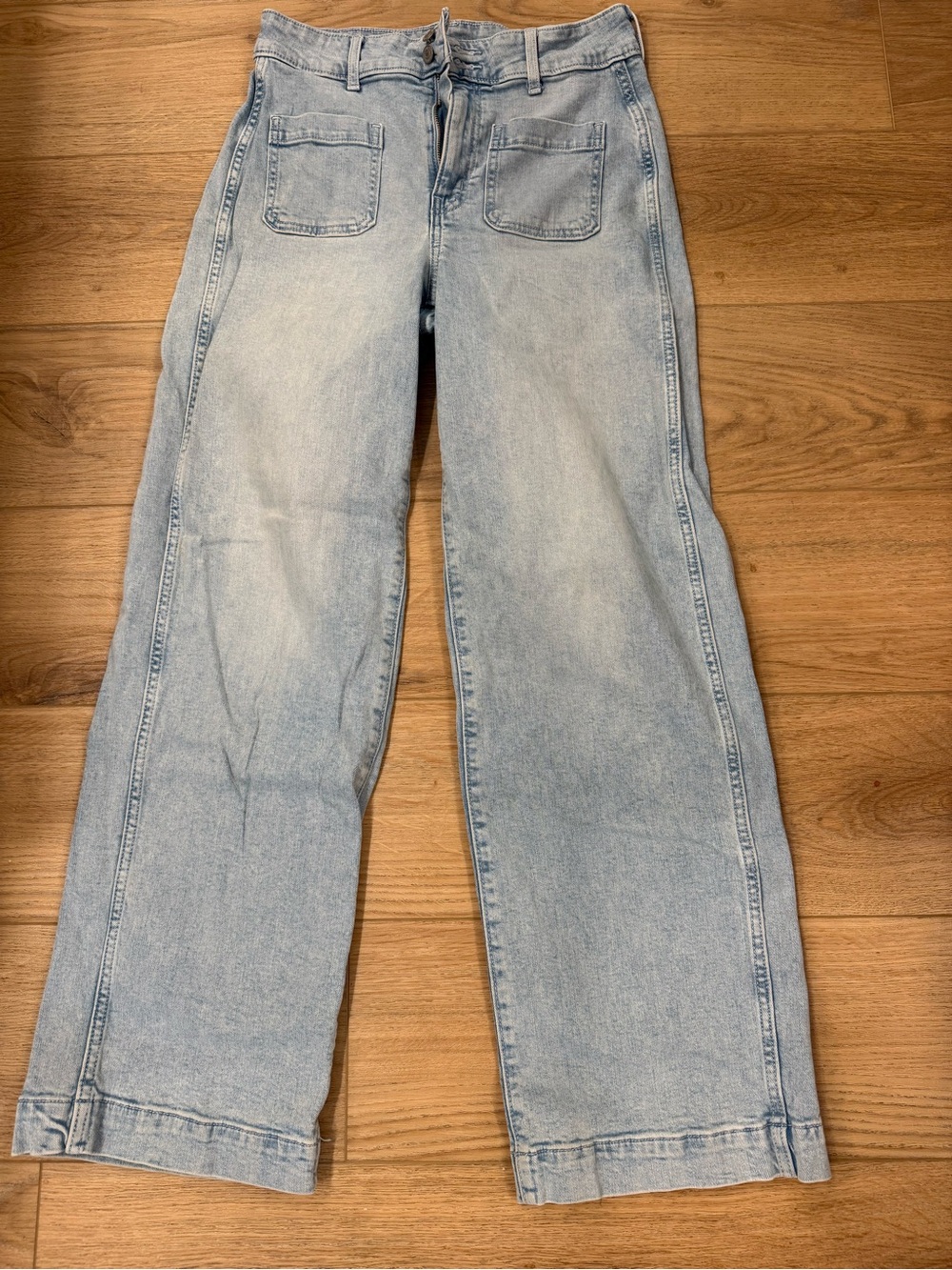 Old Navy Light Wash High-Rise Wide Leg Jeans
